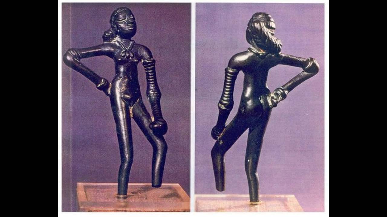 The Dancing Girl Stay Curioussis